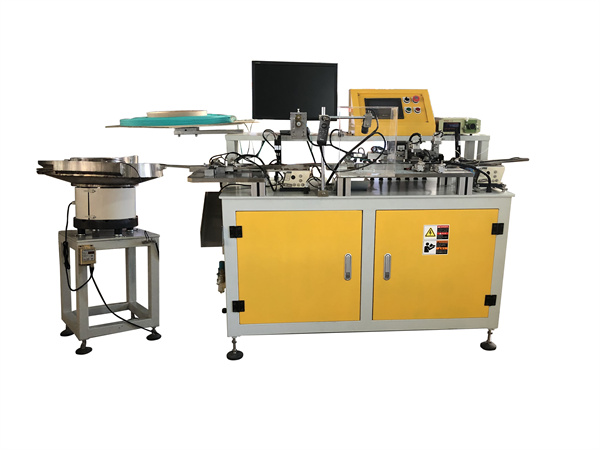 LUBRICANT AND CAP ASSEMBLE MACHINE